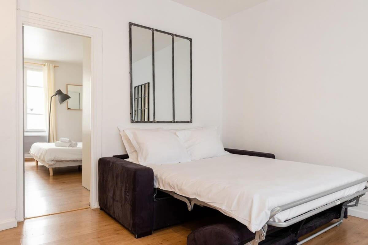 Appartement Avenue De Mars 2Br à Paris Extérieur photo