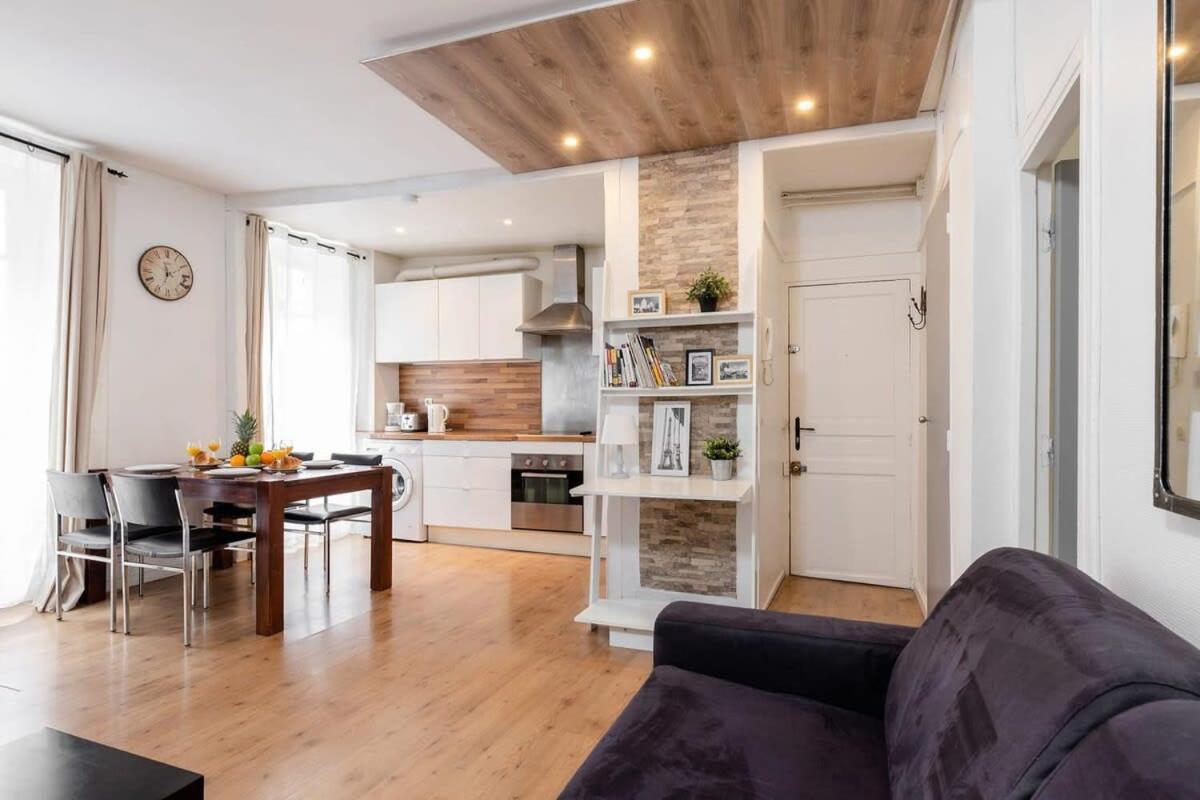 Appartement Avenue De Mars 2Br à Paris Extérieur photo